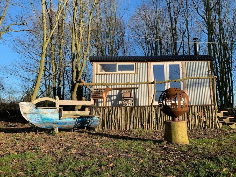 Cherry Tub In The Orchard. Cozy Getaway Stillington Exteriör bild