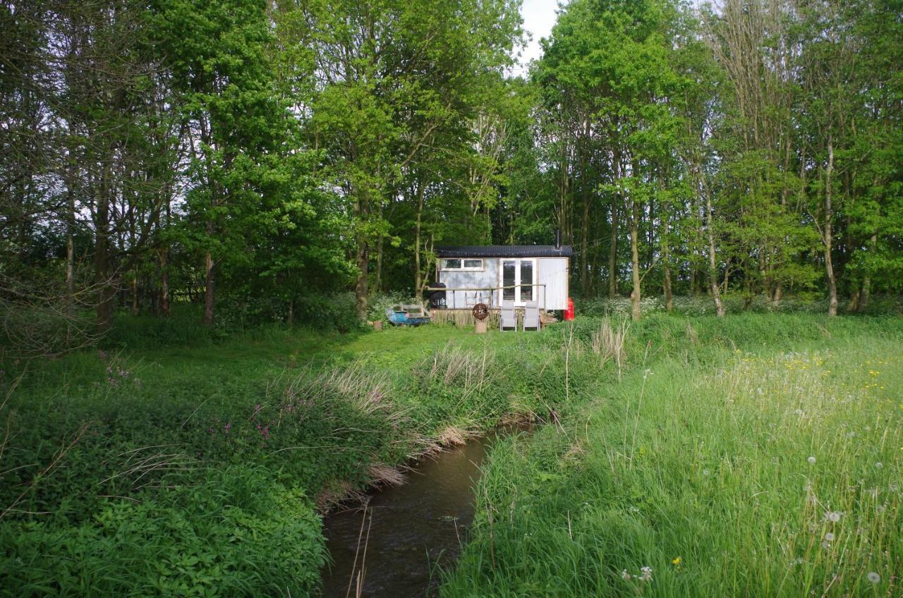 Cherry Tub In The Orchard. Cozy Getaway Stillington Exteriör bild
